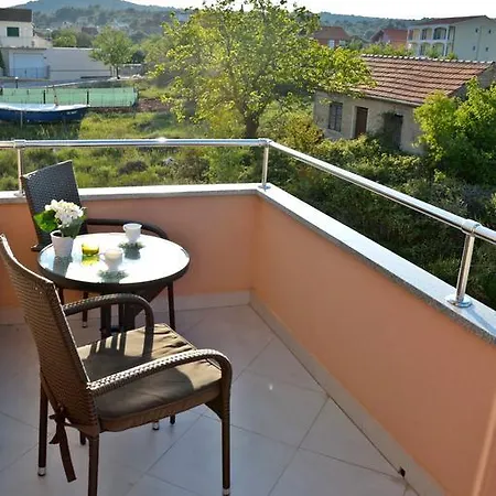 Apartments Maris Vinisce Exterior photo