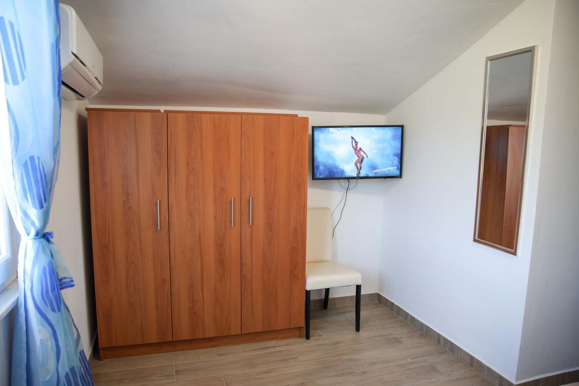 Apartment Maris *