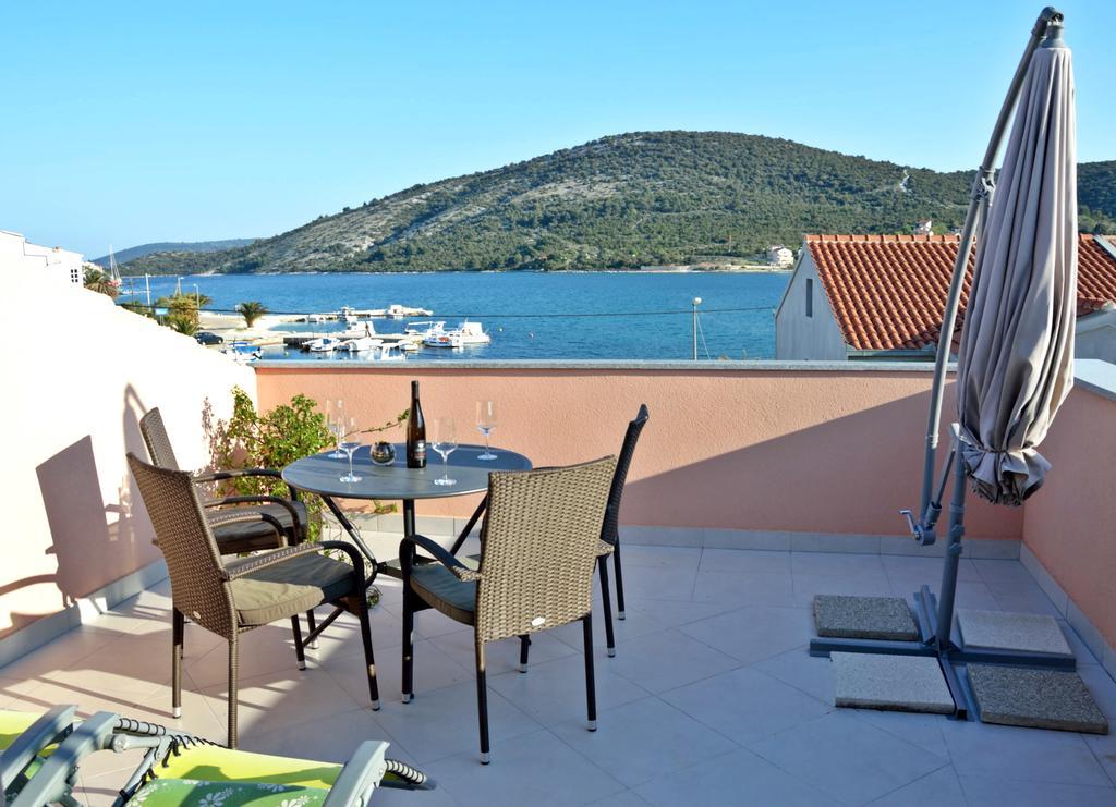 Maris Apartma *