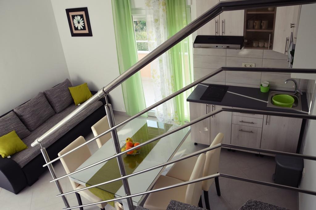 Apartment Maris *