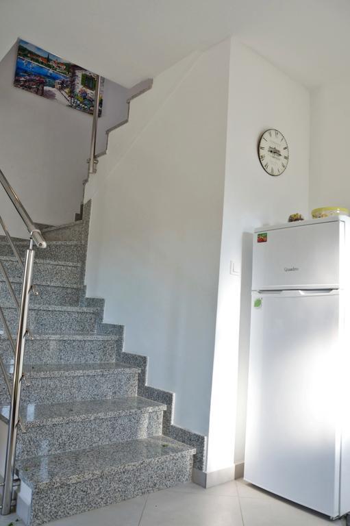 Maris Apartment